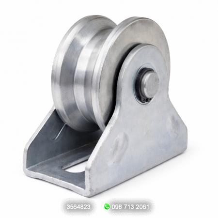 HERRAJES: RUEDAS: CONTROL TOTAL:  >RUEDA EN UV CON BASE 70MM